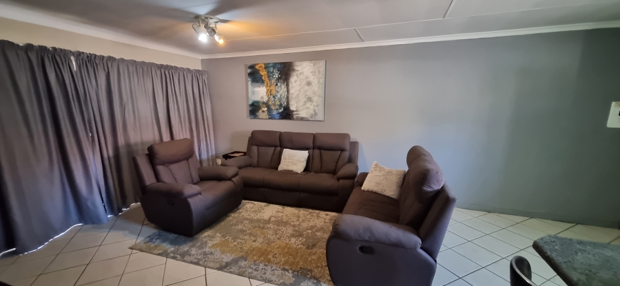 2 Bedroom Property for Sale in Amberfield Gauteng