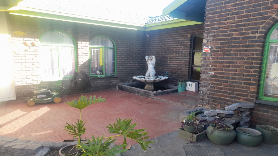 3 Bedroom Property for Sale in Bonanne Gauteng
