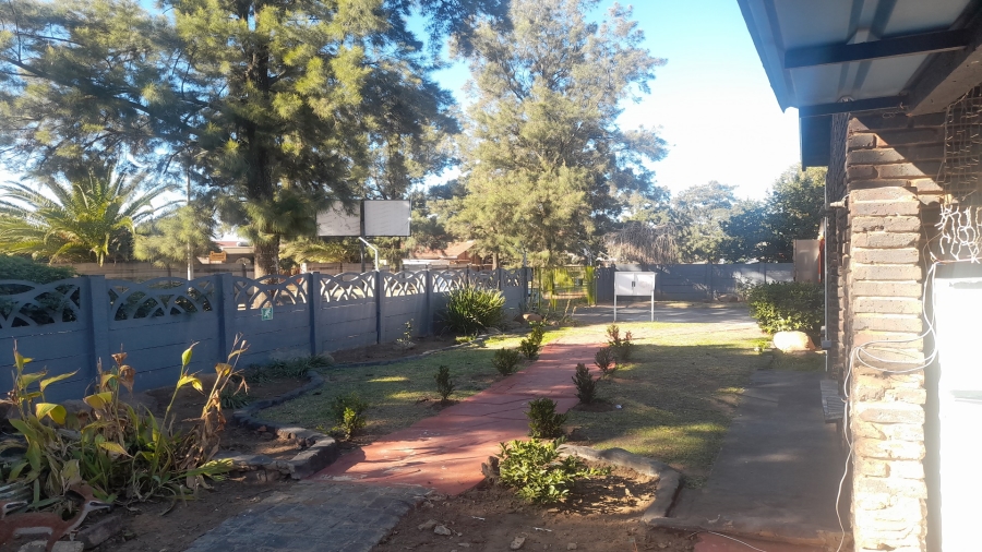 3 Bedroom Property for Sale in Bonanne Gauteng