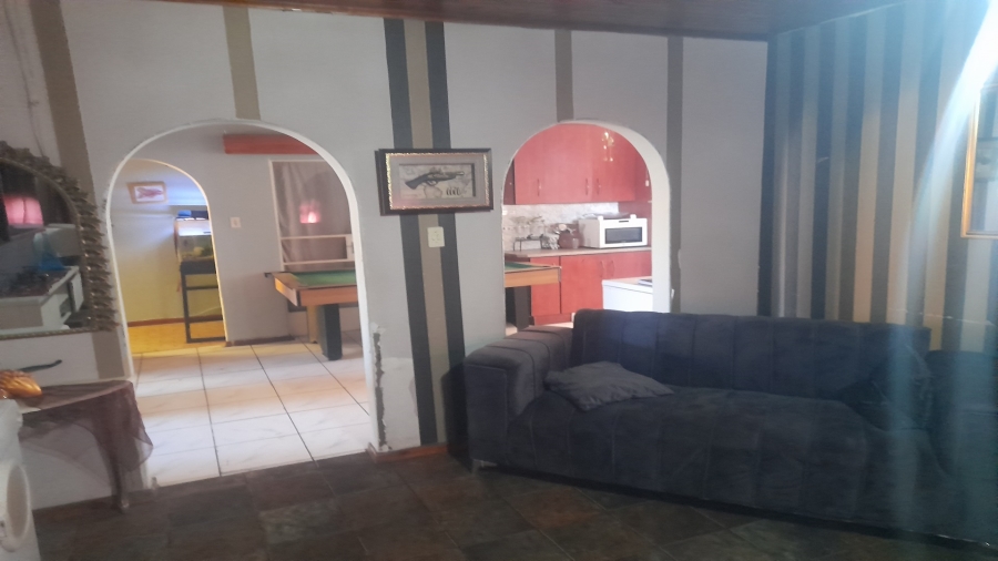 3 Bedroom Property for Sale in Bonanne Gauteng