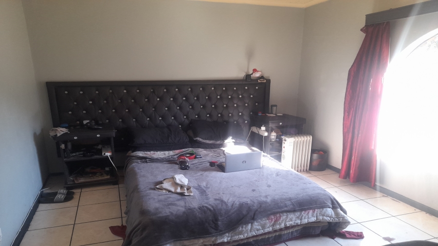 3 Bedroom Property for Sale in Bonanne Gauteng