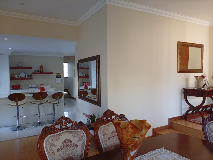 3 Bedroom Property for Sale in Midstream Meadows Gauteng
