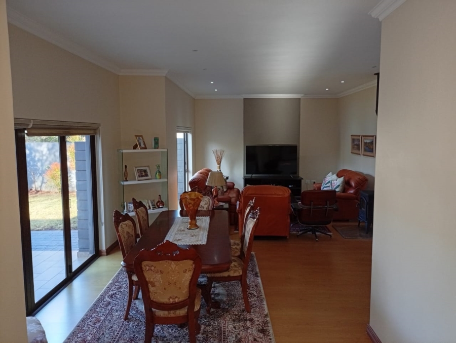 3 Bedroom Property for Sale in Midstream Meadows Gauteng