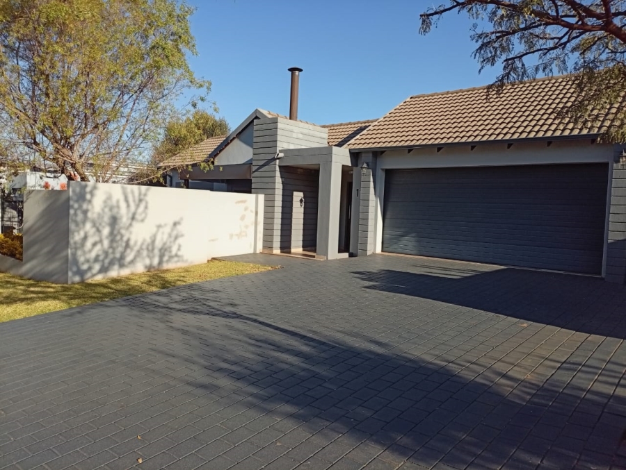 3 Bedroom Property for Sale in Midstream Meadows Gauteng