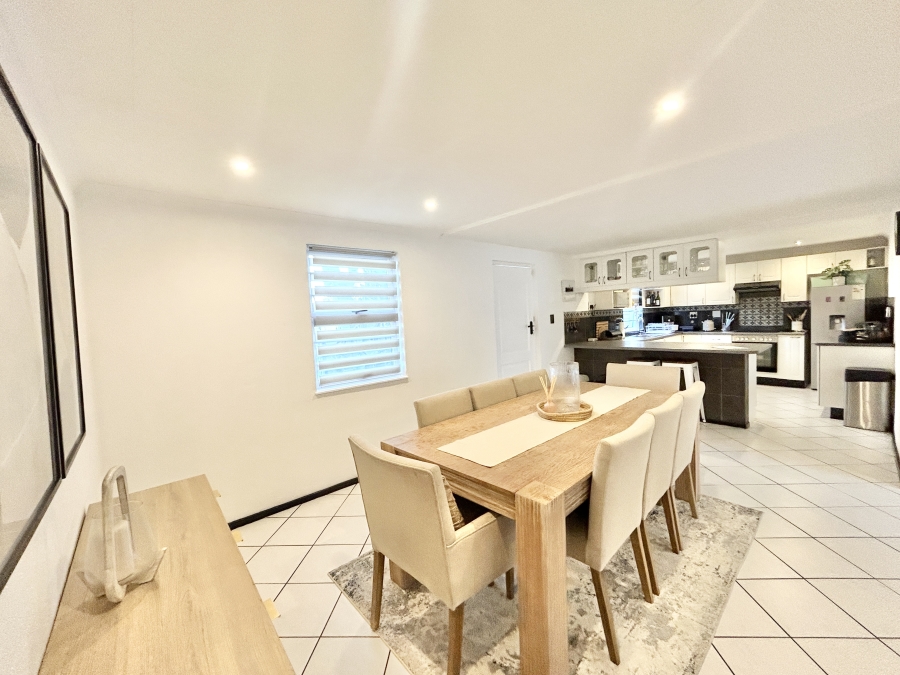 3 Bedroom Property for Sale in Halfway Gardens Gauteng