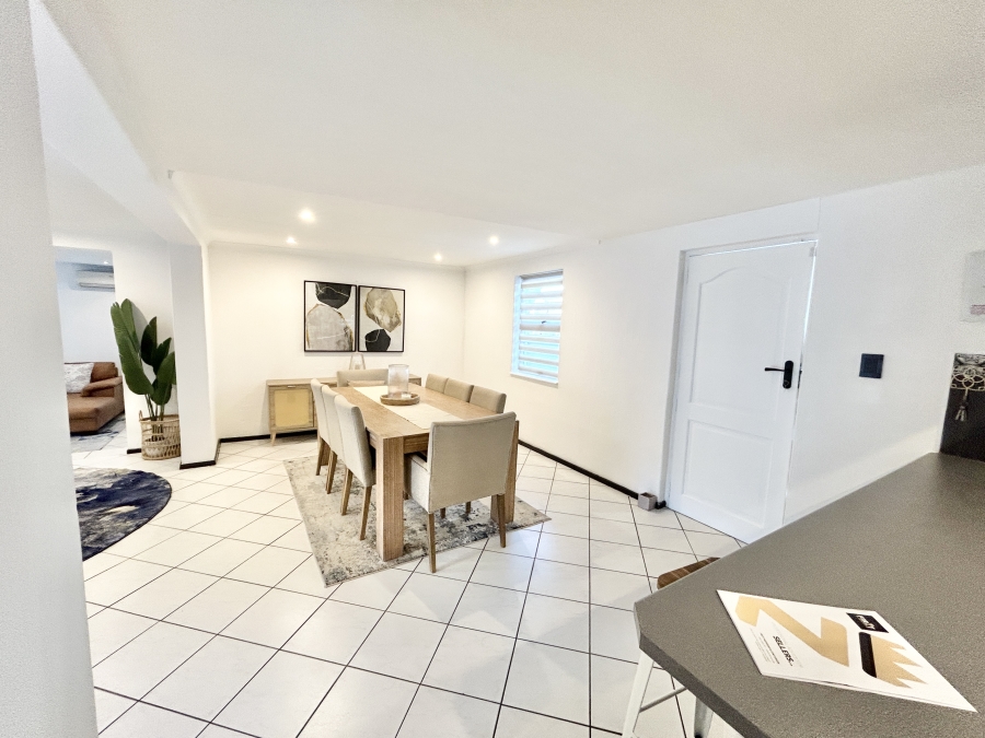3 Bedroom Property for Sale in Halfway Gardens Gauteng