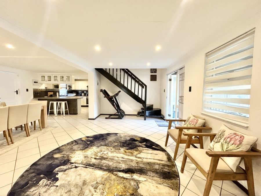3 Bedroom Property for Sale in Halfway Gardens Gauteng
