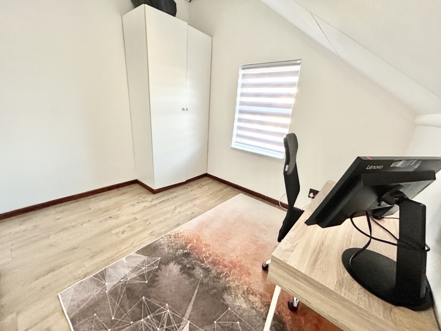 3 Bedroom Property for Sale in Halfway Gardens Gauteng