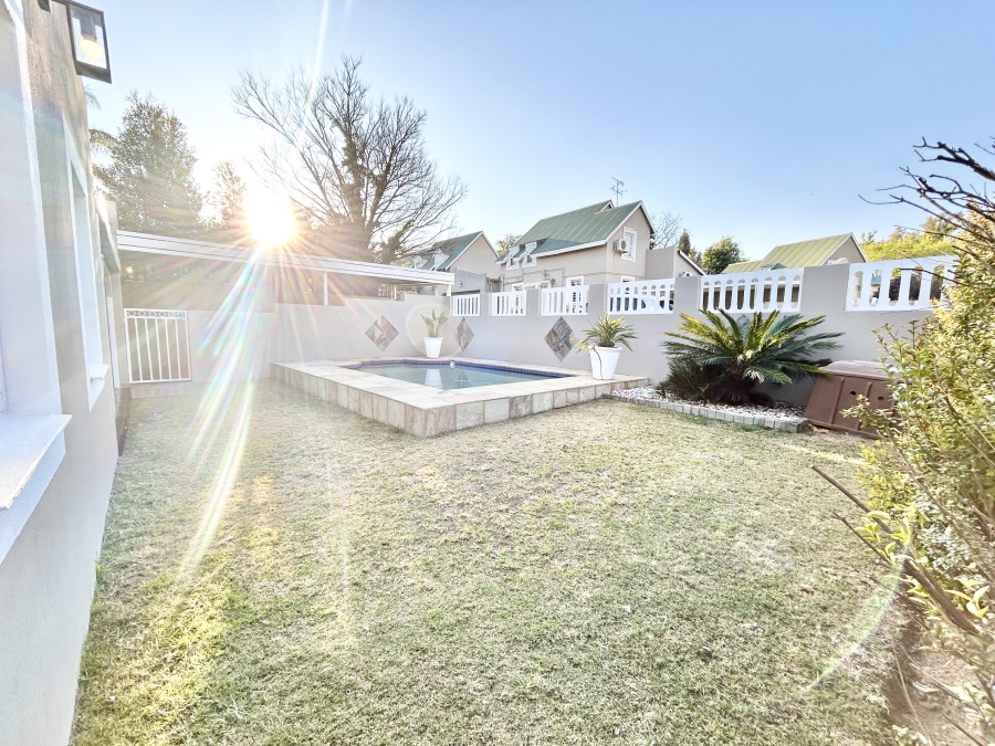 3 Bedroom Property for Sale in Halfway Gardens Gauteng