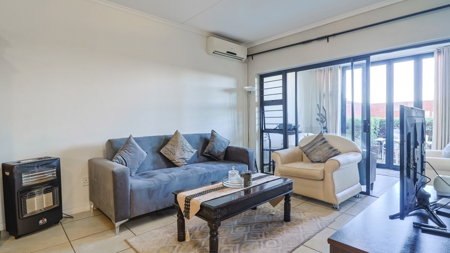 3 Bedroom Property for Sale in Oakdene Gauteng