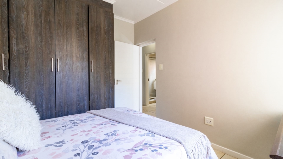 3 Bedroom Property for Sale in Oakdene Gauteng