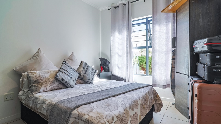 3 Bedroom Property for Sale in Oakdene Gauteng