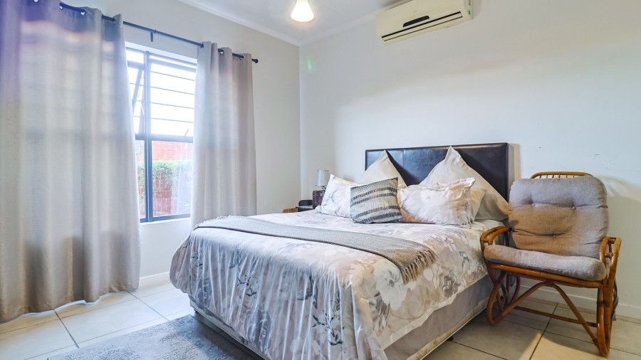 3 Bedroom Property for Sale in Oakdene Gauteng