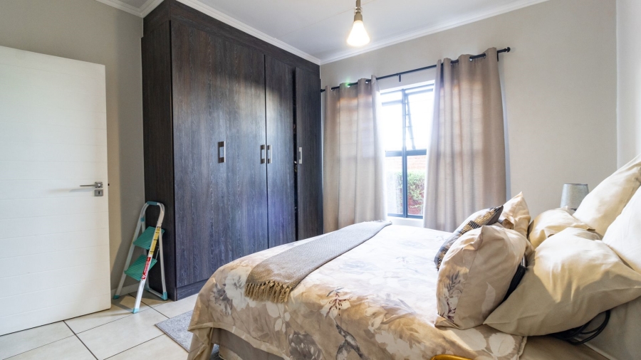 3 Bedroom Property for Sale in Oakdene Gauteng