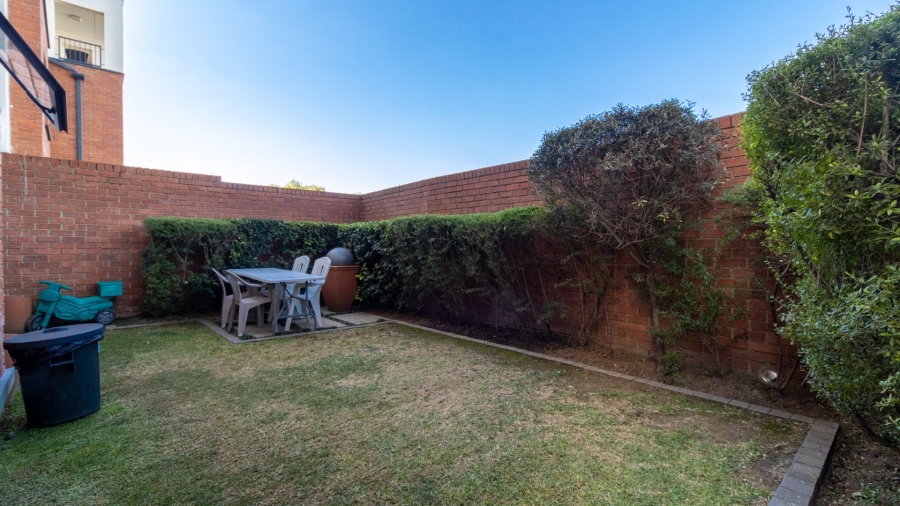 3 Bedroom Property for Sale in Oakdene Gauteng