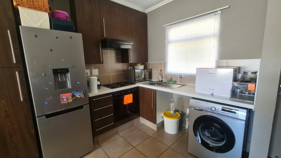 1 Bedroom Property for Sale in Lonehill Gauteng