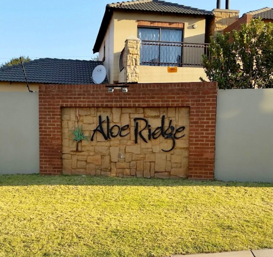 To Let 2 Bedroom Property for Rent in Noordheuwel Gauteng