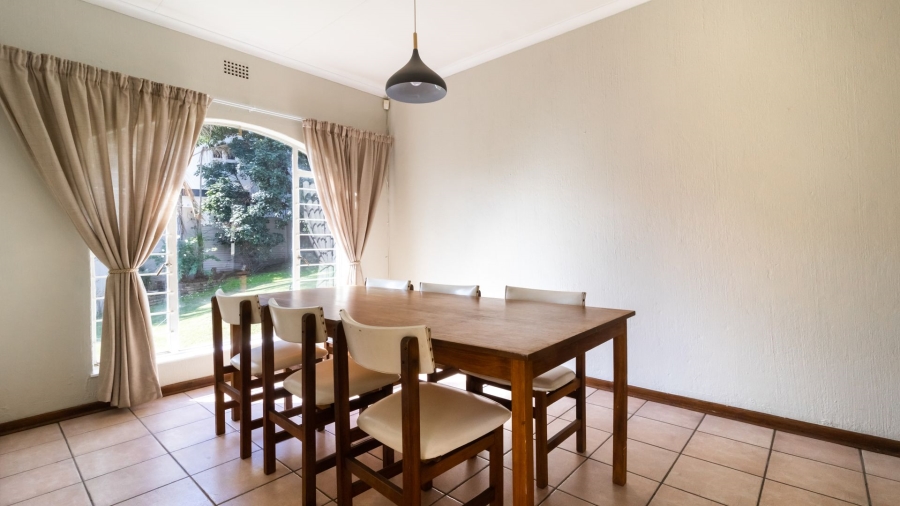 3 Bedroom Property for Sale in Linmeyer Gauteng
