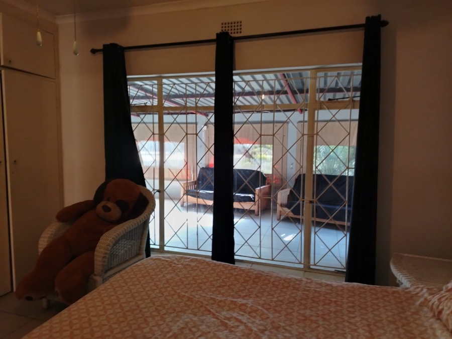 4 Bedroom Property for Sale in Buyscelia Gauteng