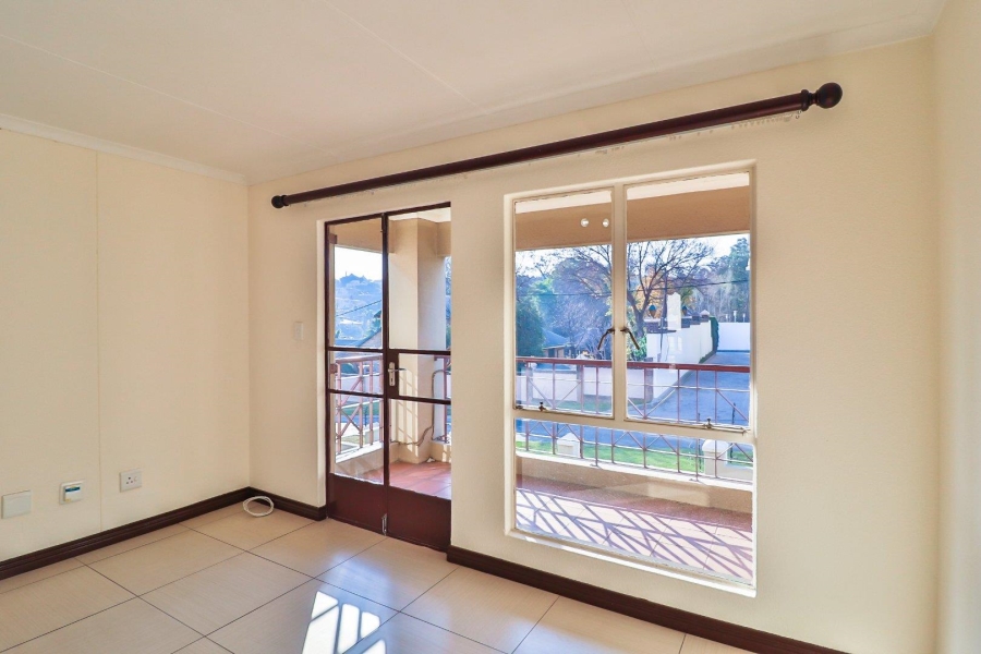 To Let 2 Bedroom Property for Rent in Oakdene Gauteng