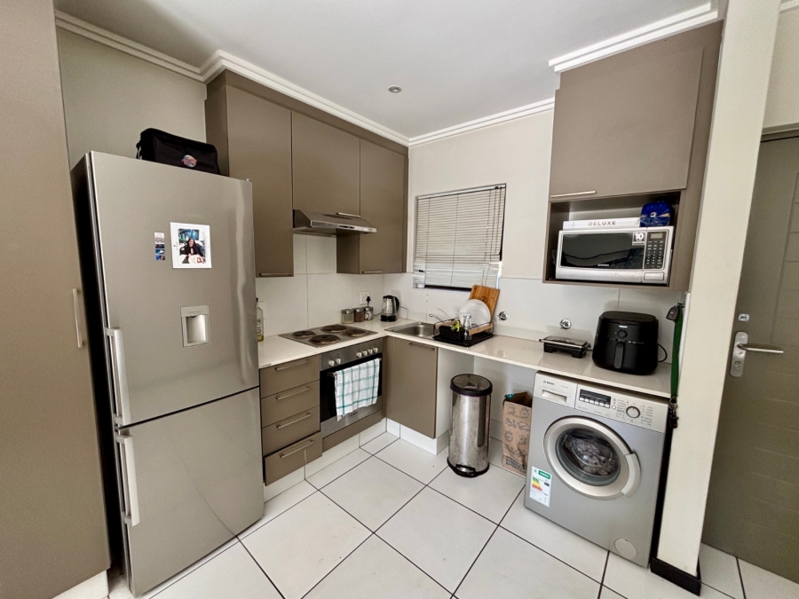 1 Bedroom Property for Sale in Barbeque Downs Gauteng