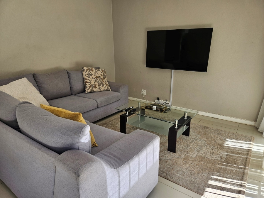To Let 2 Bedroom Property for Rent in Hyde Park Gauteng