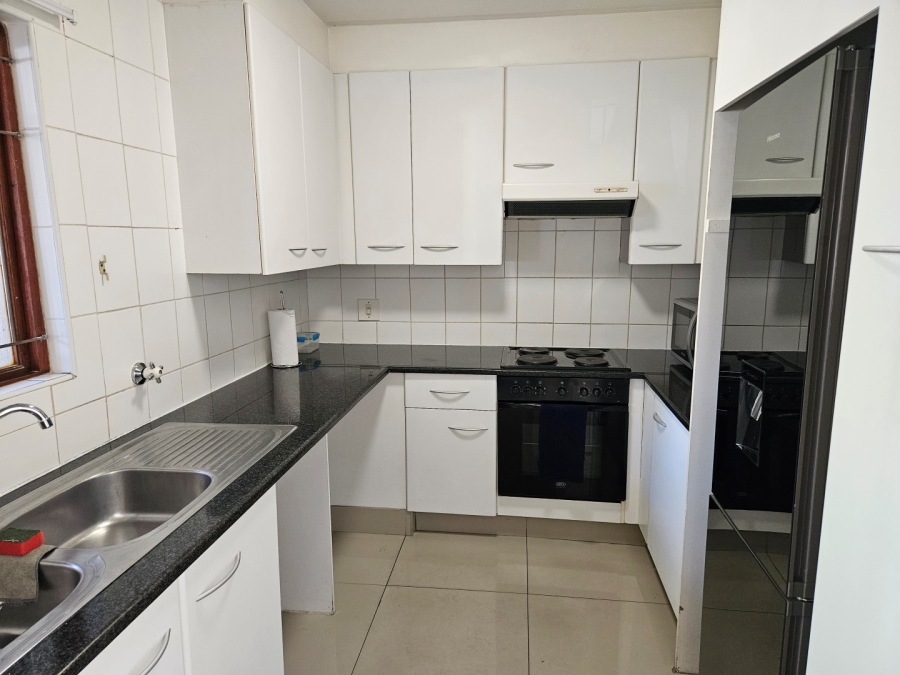 To Let 2 Bedroom Property for Rent in Hyde Park Gauteng