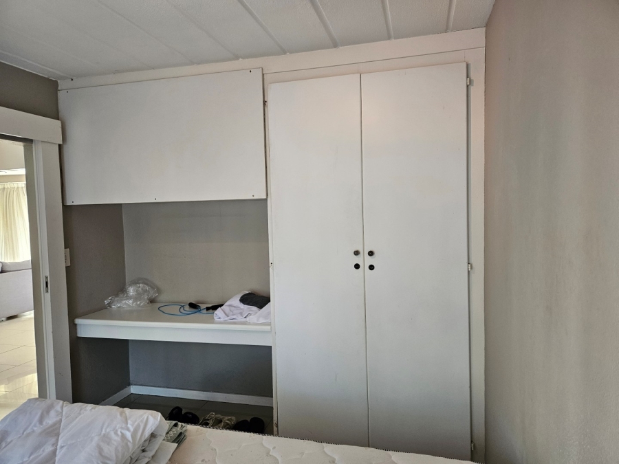 To Let 2 Bedroom Property for Rent in Hyde Park Gauteng