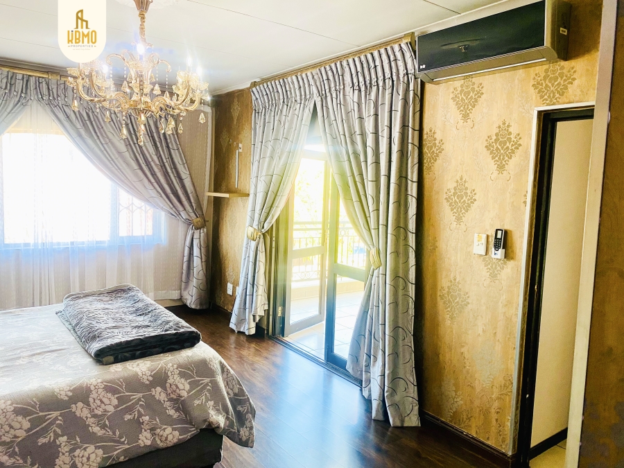 To Let 3 Bedroom Property for Rent in Broadacres Gauteng