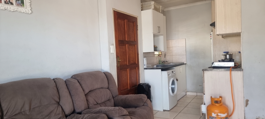 2 Bedroom Property for Sale in Bloubosrand Gauteng