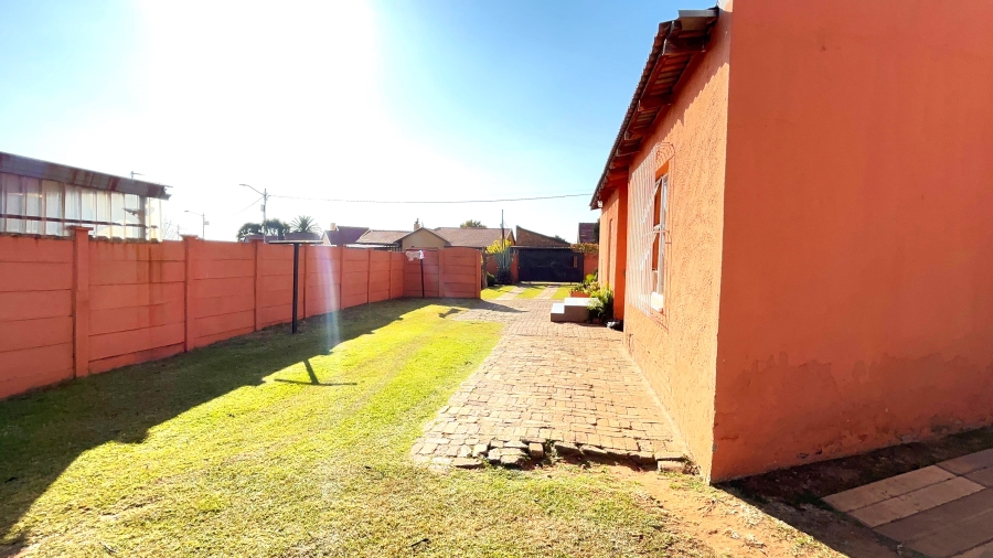3 Bedroom Property for Sale in Leondale Gauteng