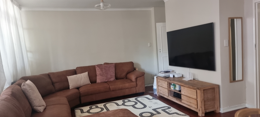 2 Bedroom Property for Sale in Benmore Gardens Gauteng