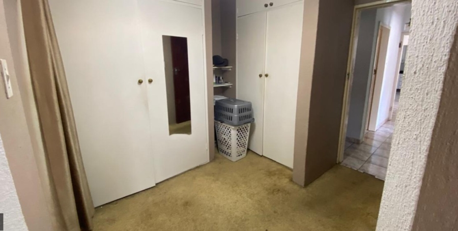 4 Bedroom Property for Sale in Brackendowns Gauteng