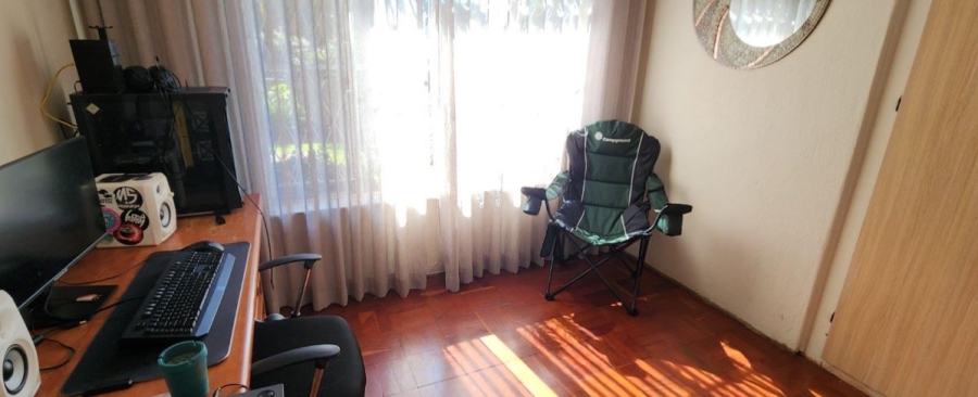 3 Bedroom Property for Sale in Brackendowns Gauteng