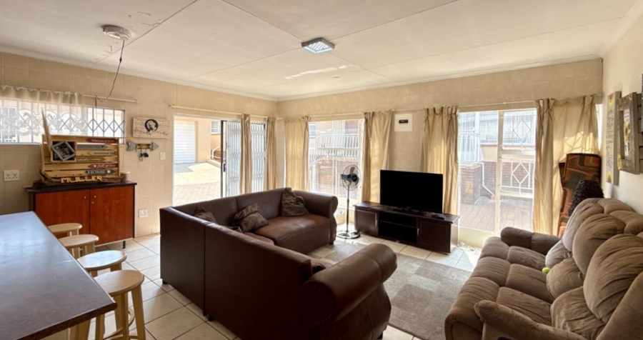 4 Bedroom Property for Sale in Risana Gauteng