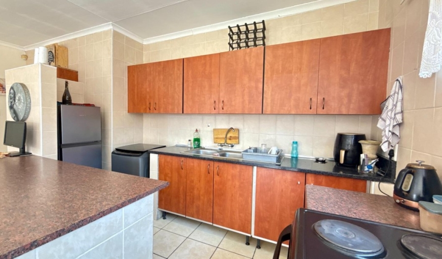 4 Bedroom Property for Sale in Risana Gauteng