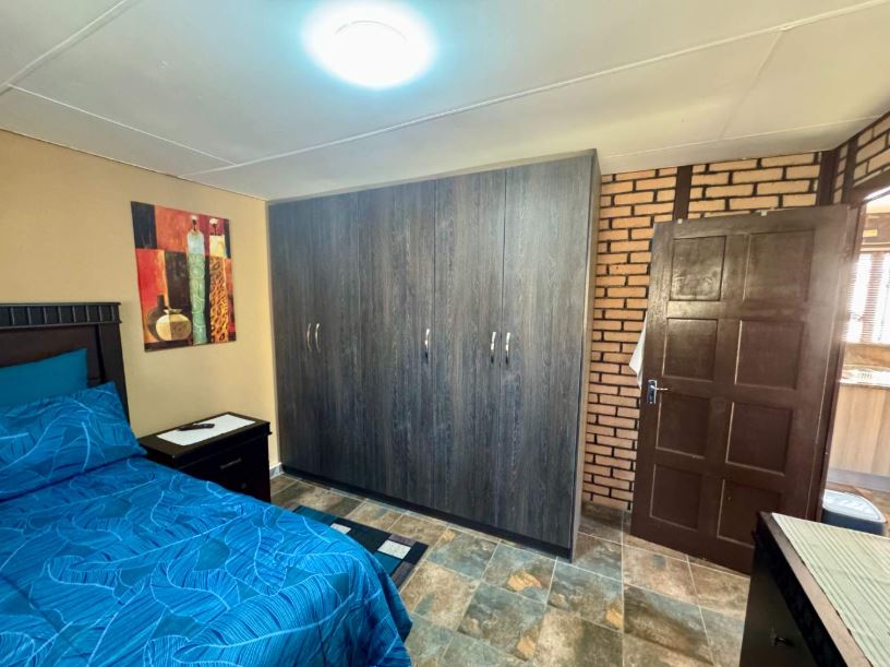 3 Bedroom Property for Sale in Brackendowns Gauteng