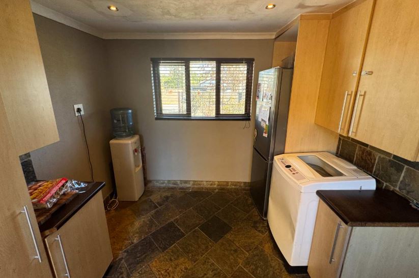 3 Bedroom Property for Sale in Brackendowns Gauteng