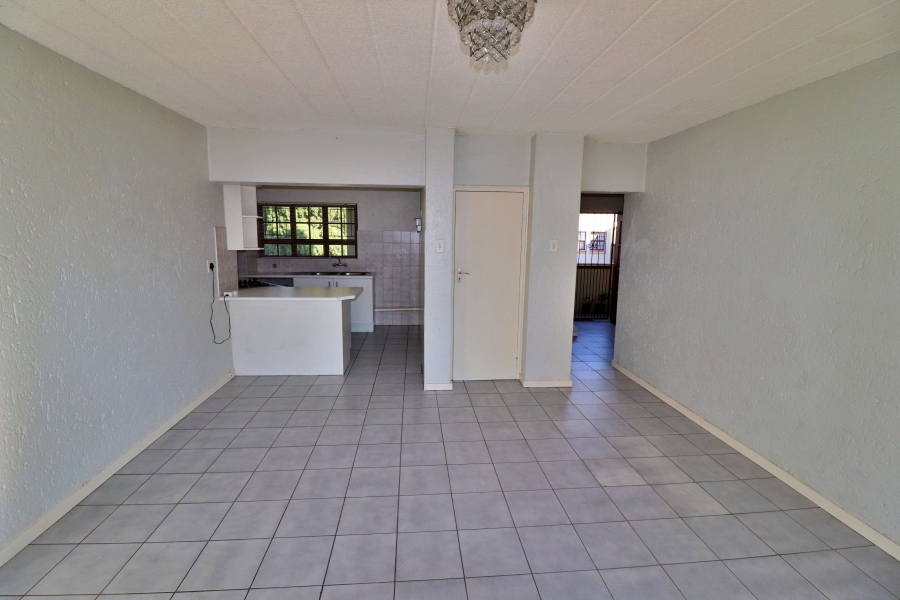 1 Bedroom Property for Sale in Dowerglen Ext 4 Gauteng