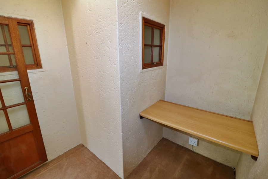 1 Bedroom Property for Sale in Dowerglen Ext 4 Gauteng