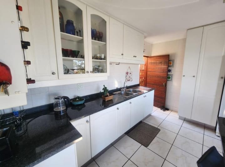 3 Bedroom Property for Sale in Bassonia Gauteng