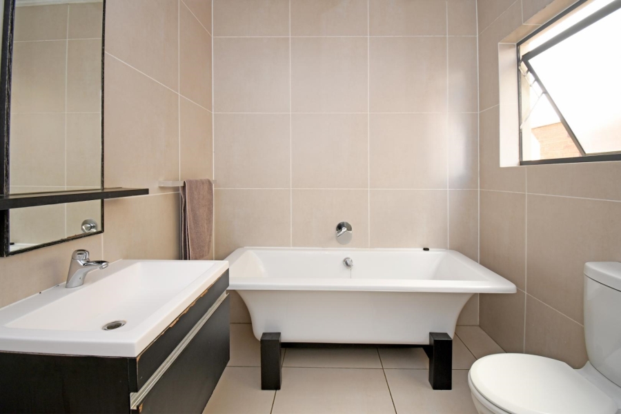 2 Bedroom Property for Sale in Kyalami Hills Gauteng