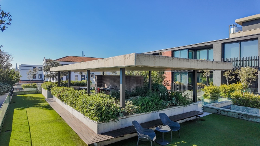 2 Bedroom Property for Sale in Nieuw Muckleneuk Gauteng
