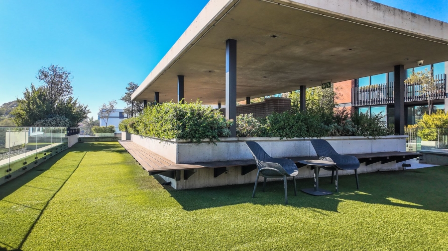 2 Bedroom Property for Sale in Nieuw Muckleneuk Gauteng