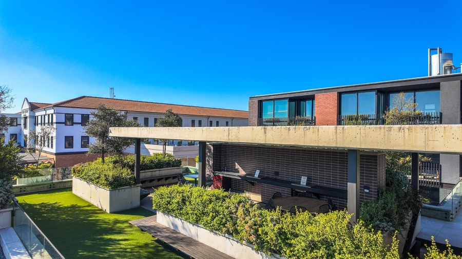 2 Bedroom Property for Sale in Nieuw Muckleneuk Gauteng