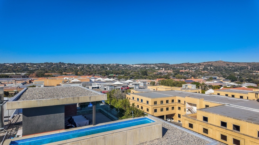 2 Bedroom Property for Sale in Nieuw Muckleneuk Gauteng
