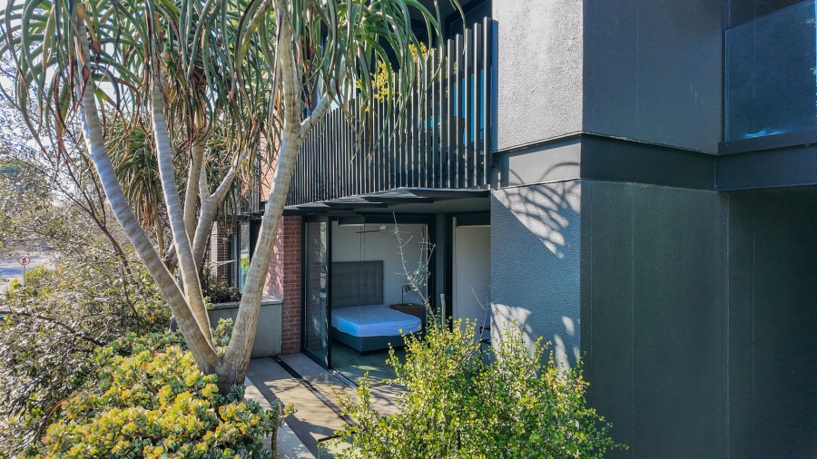 2 Bedroom Property for Sale in Nieuw Muckleneuk Gauteng
