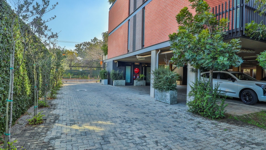 2 Bedroom Property for Sale in Nieuw Muckleneuk Gauteng