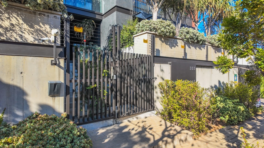 2 Bedroom Property for Sale in Nieuw Muckleneuk Gauteng