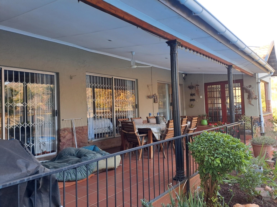 4 Bedroom Property for Sale in Strubensvallei Gauteng